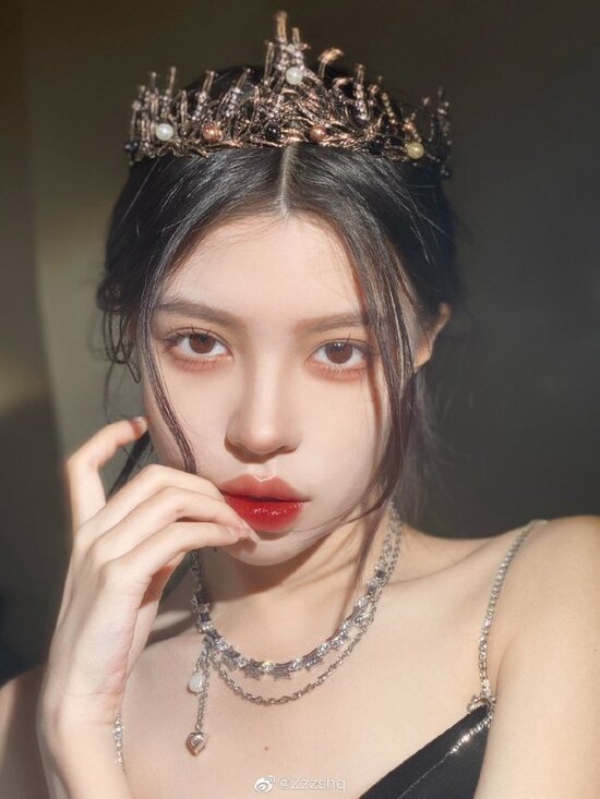 Crown for Women Crystal Tiara and Queen Crown